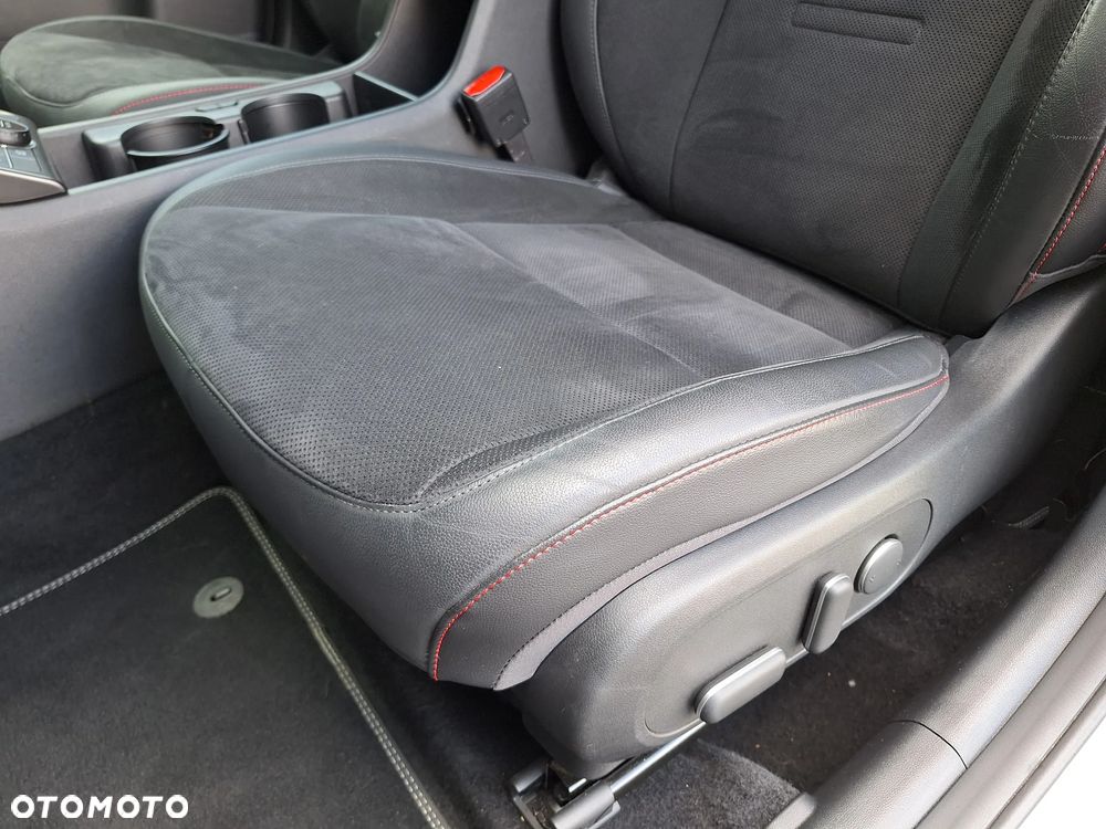 Hyundai Kona 1.6 T-GDI N Line DCT - 10