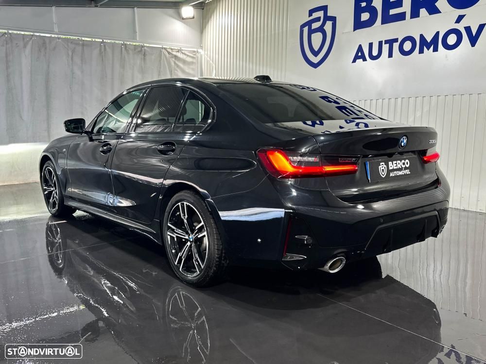 BMW 330 e Pack Desportivo M Auto - 7