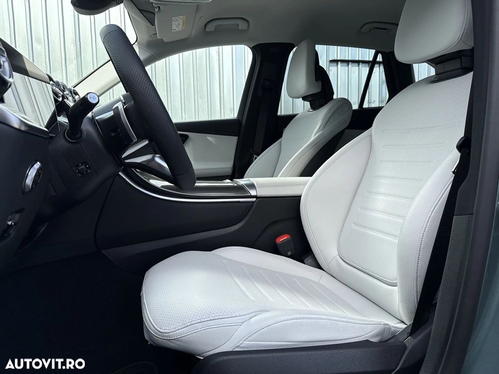 Mercedes-Benz GLC 220 d 4Matic 9G-TRONIC Edition AMG Line - 23