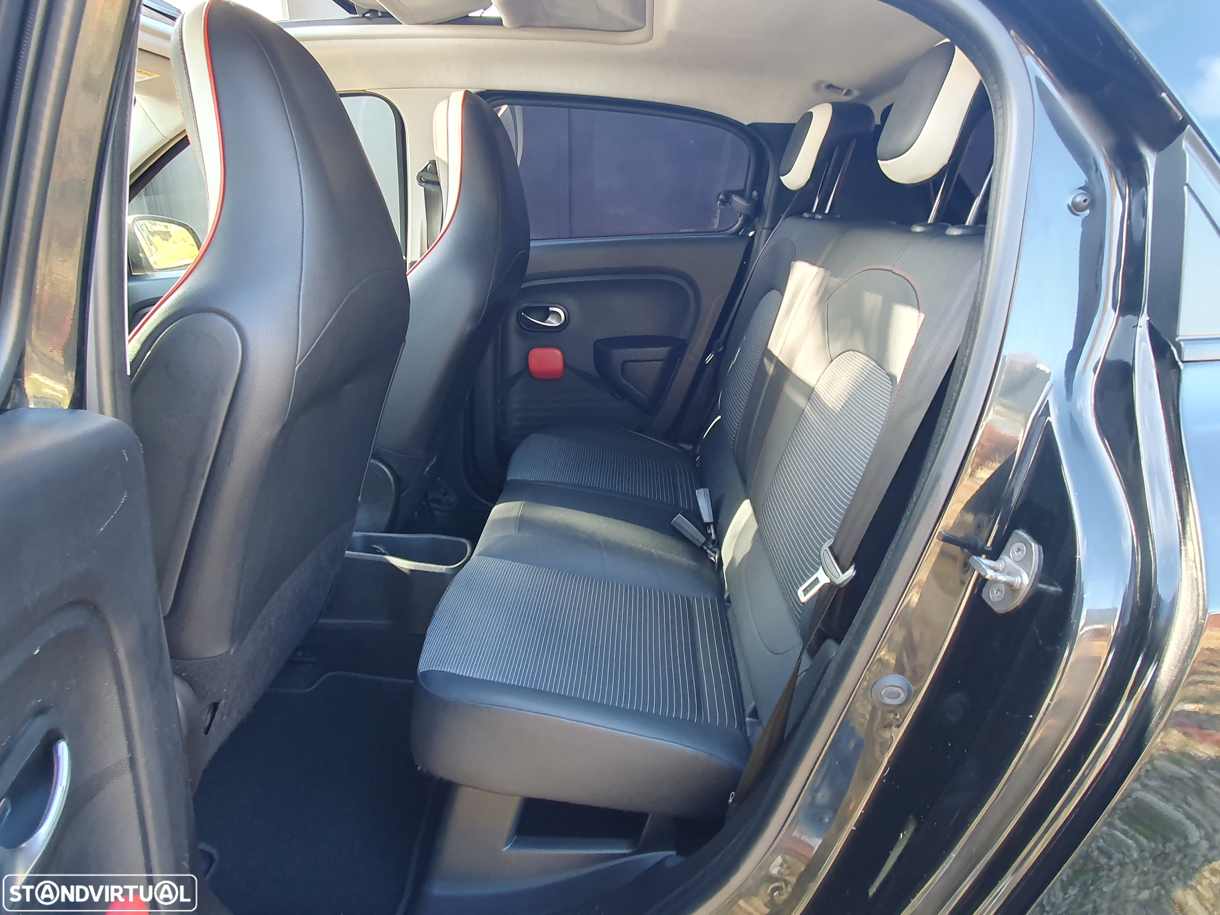 Renault Twingo 0.9 TCe Sport - 30