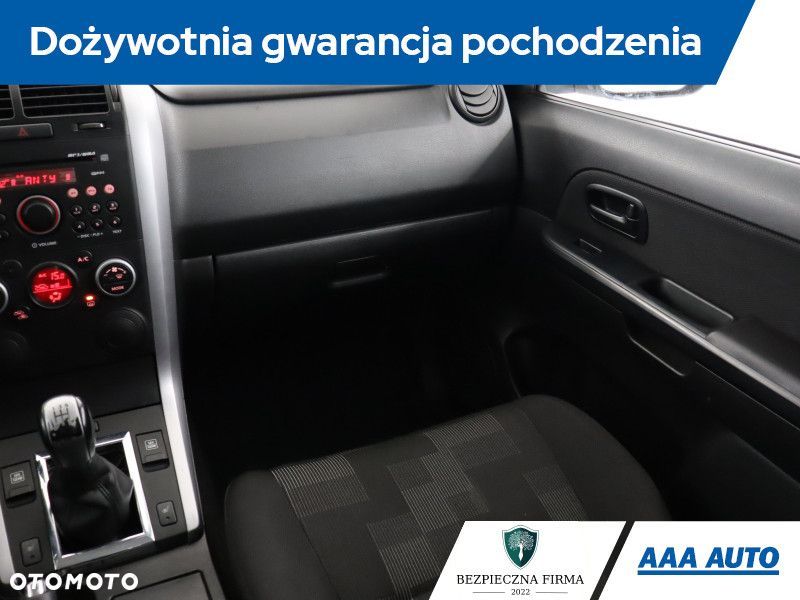 Suzuki Grand Vitara - 10