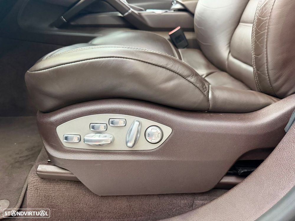 Porsche Cayenne S E-Hybrid Platinum Edition - 26