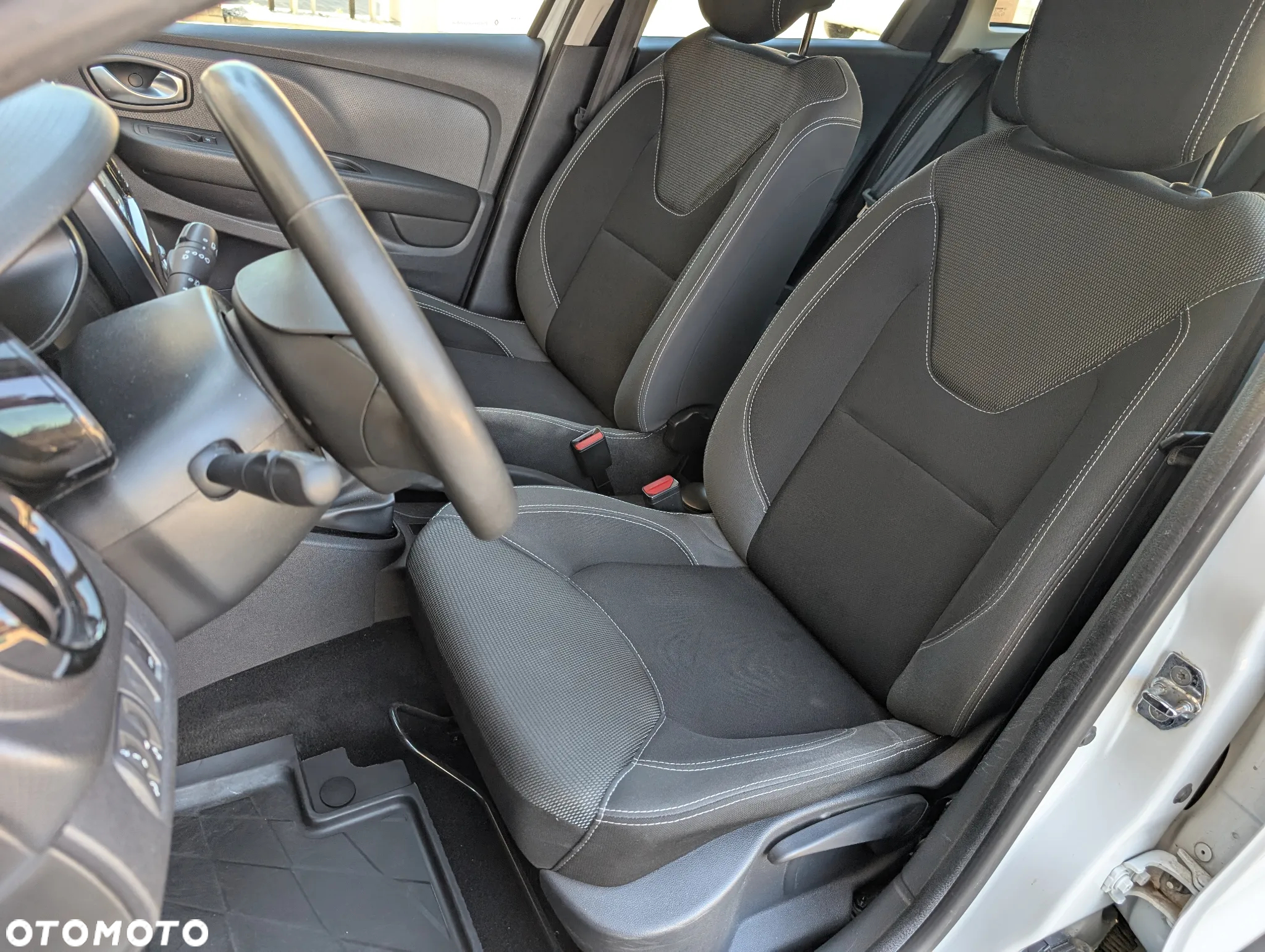 Renault Clio 1.5 dCi Energy Life - 17
