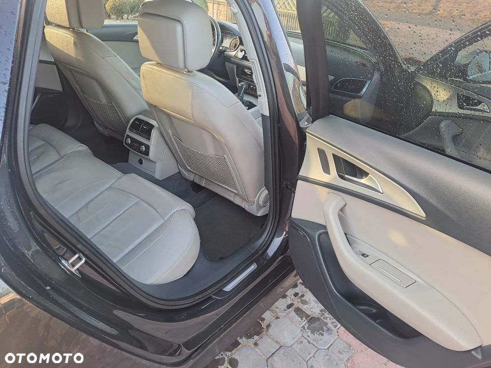 Audi A6 Avant 2.0 TDI Ultra S tronic - 9