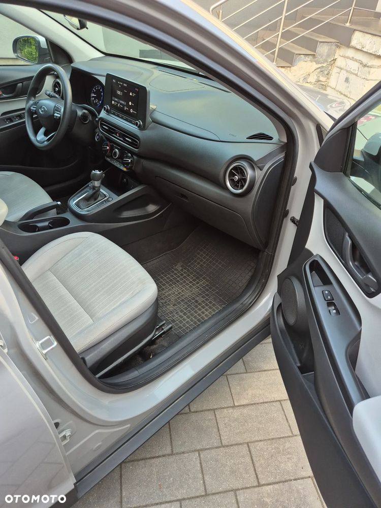 Hyundai Kona - 9