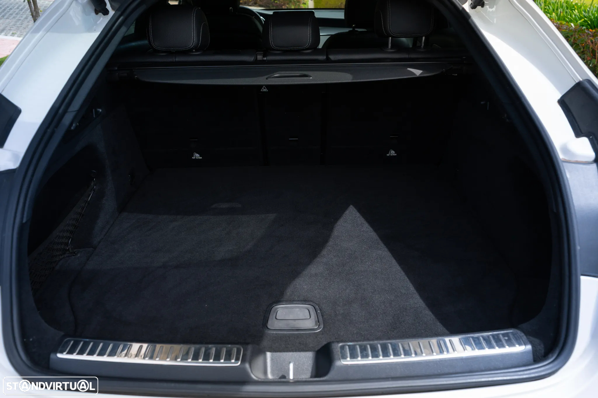 Mercedes-Benz GLC 300 Coupe de 4Matic - 56