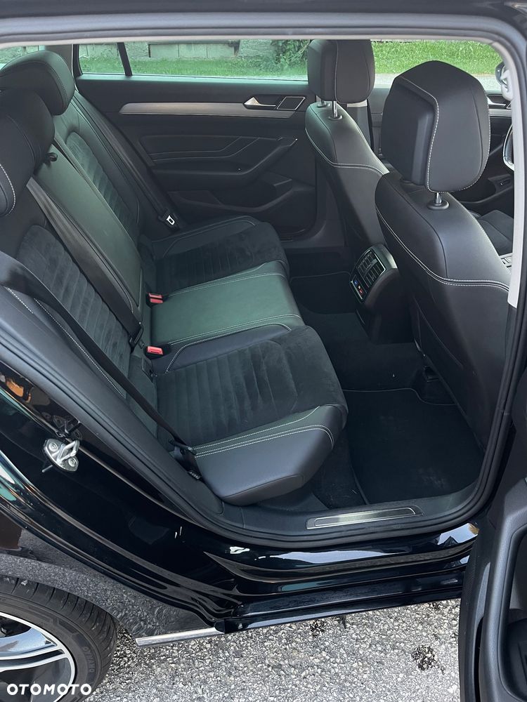 Volkswagen Passat 2.0 TDI Business DSG - 11