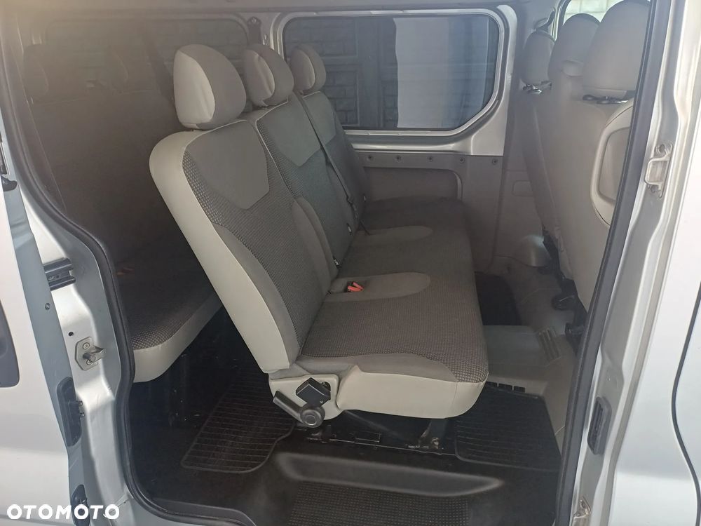 Renault Trafic - 22
