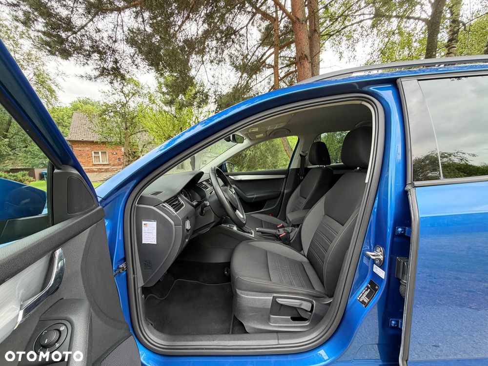 Skoda Octavia 1.6 TDI DSG Style - 15