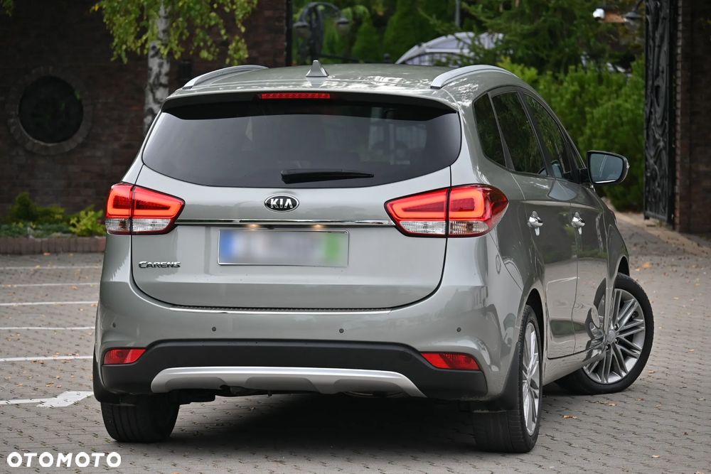 Kia Carens 2.0 GDI Automatik Edition 7 - 15