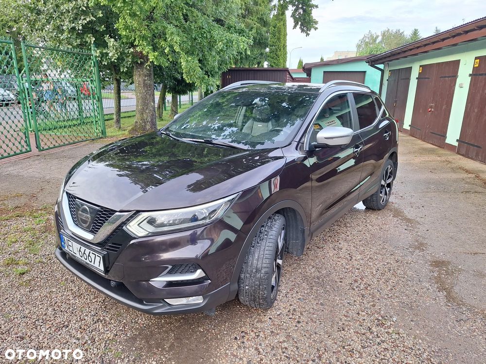 Nissan Qashqai 1.6 DIG-T Tekna+ - 1