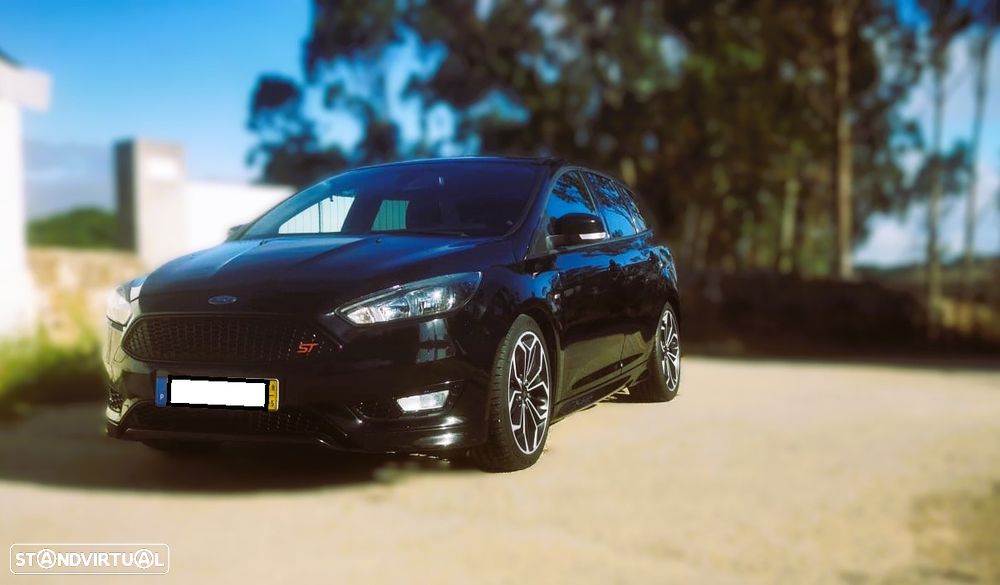 Ford Focus SW 1.5 TDCi ST-Line - 1