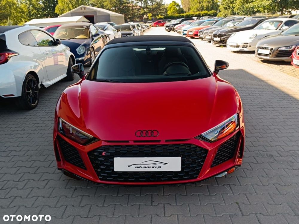 Audi R8 Spyder - 11