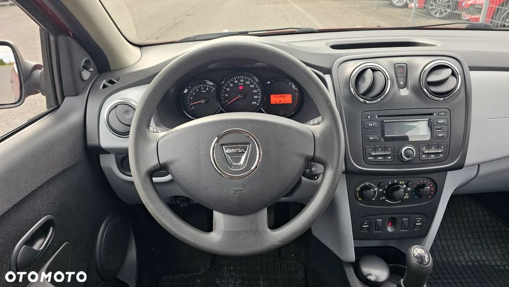 Dacia Logan 1.2 16V Ambiance - 9