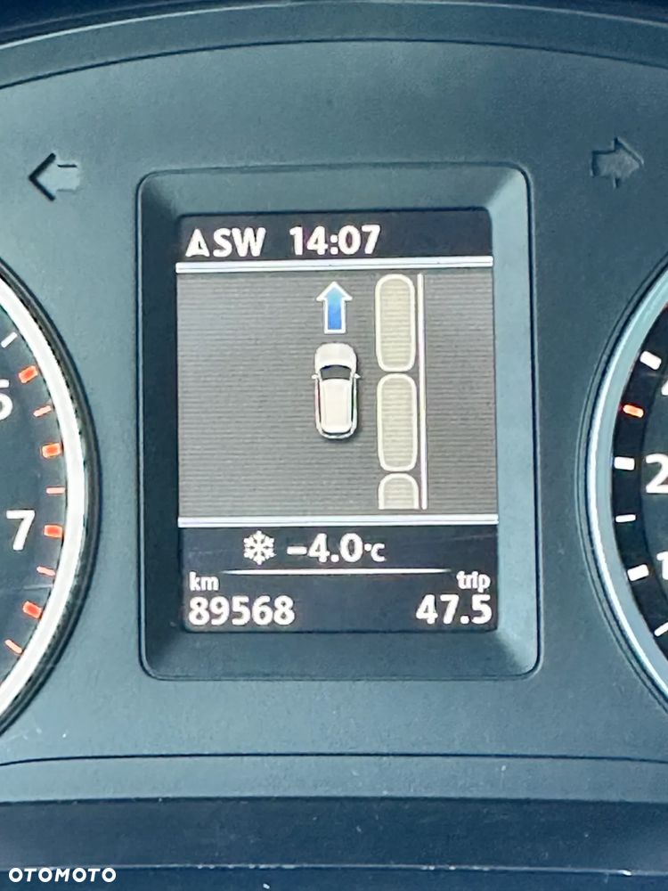 Volkswagen Tiguan 2.0 TSI 4Motion Life - 36