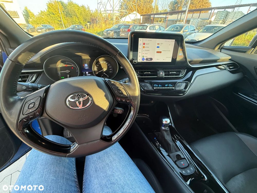 Toyota C-HR 2.0 Hybrid Dynamic Force Executive - 12