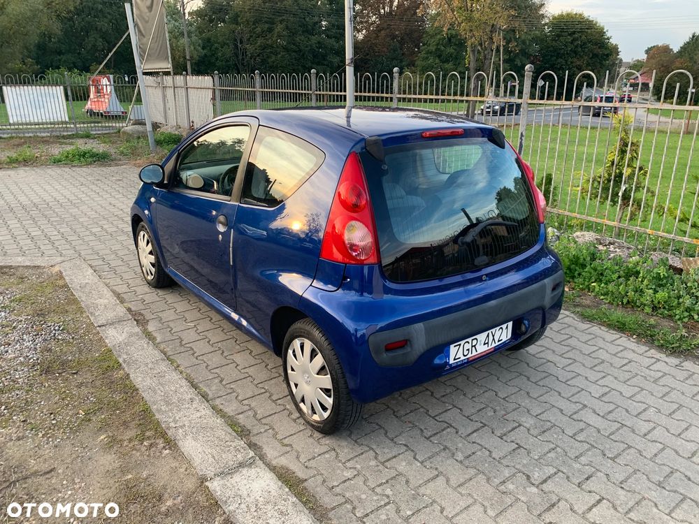Peugeot 107 - 4