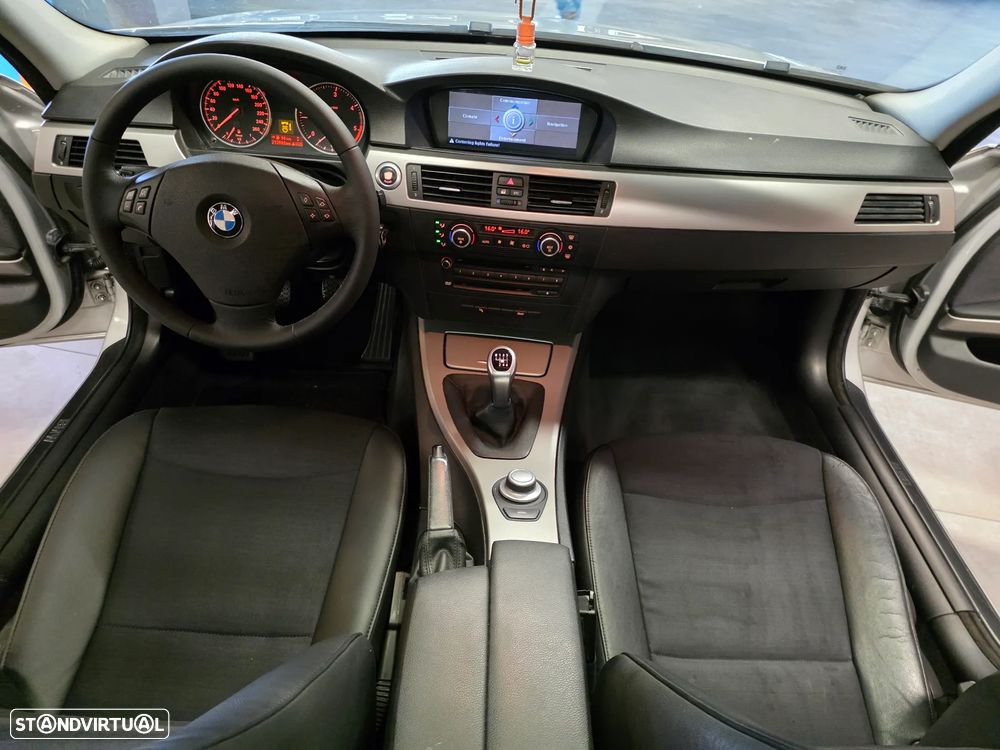 BMW 320 d Navigation - 2