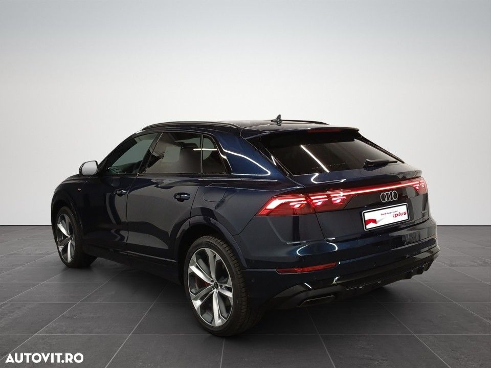 Audi Q8 - 7