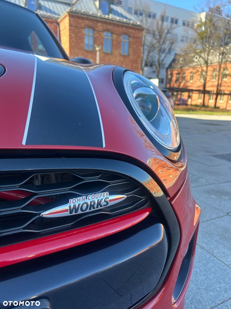 MINI Cooper John Works Trim - 10