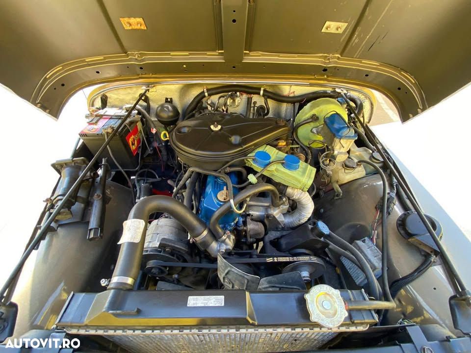 Jeep Wrangler - 5