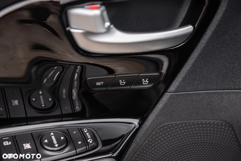 Kia Niro 1.6 GDI Plug-in Hybrid XL - 17