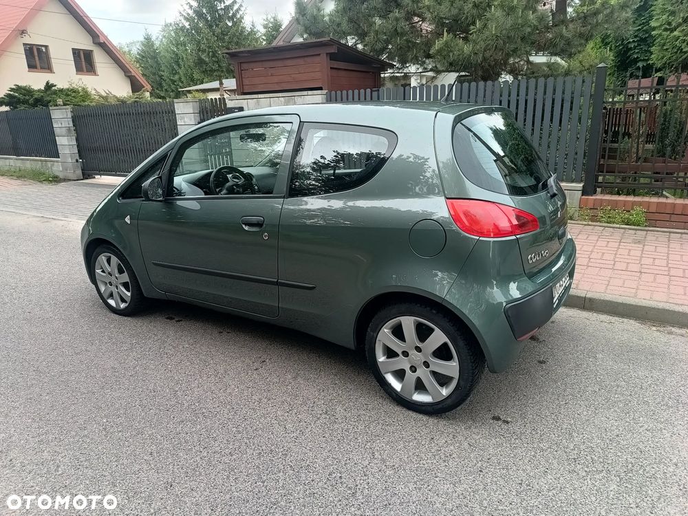 Mitsubishi Colt - 7