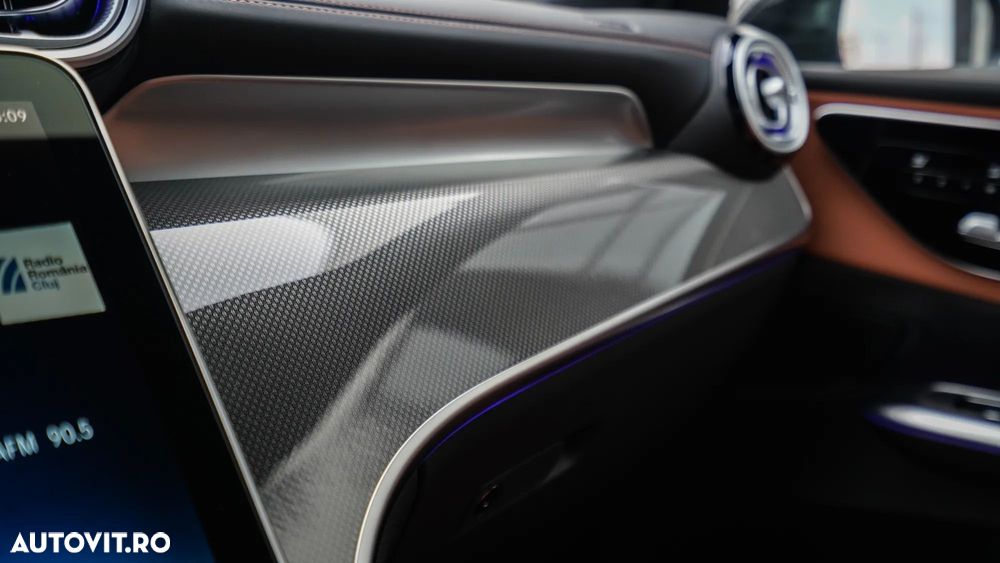 Mercedes-Benz GLC - 23