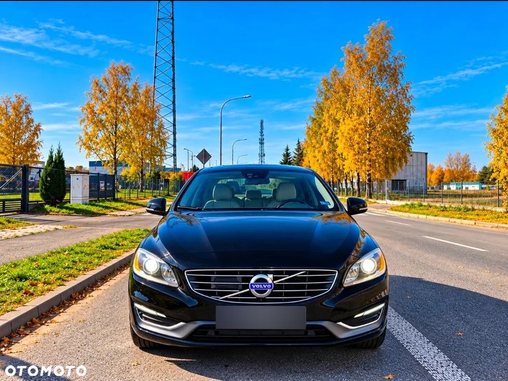 Volvo S60 T5 Drive-E R-Design Summum - 3