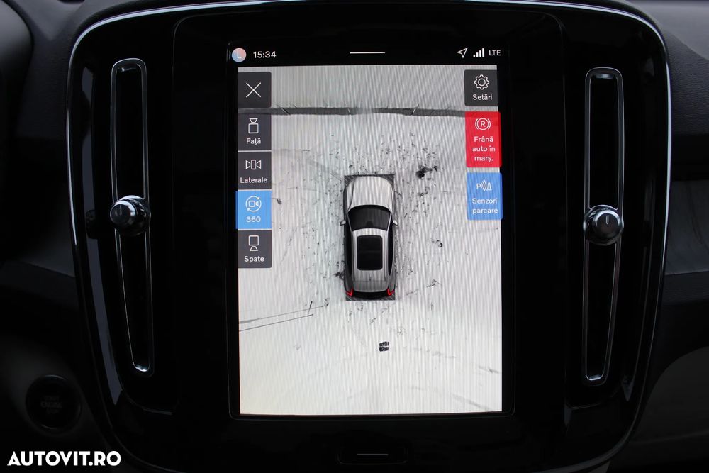 Volvo XC 40 B4 AT FWD MHEV Ultimate Dark - 21