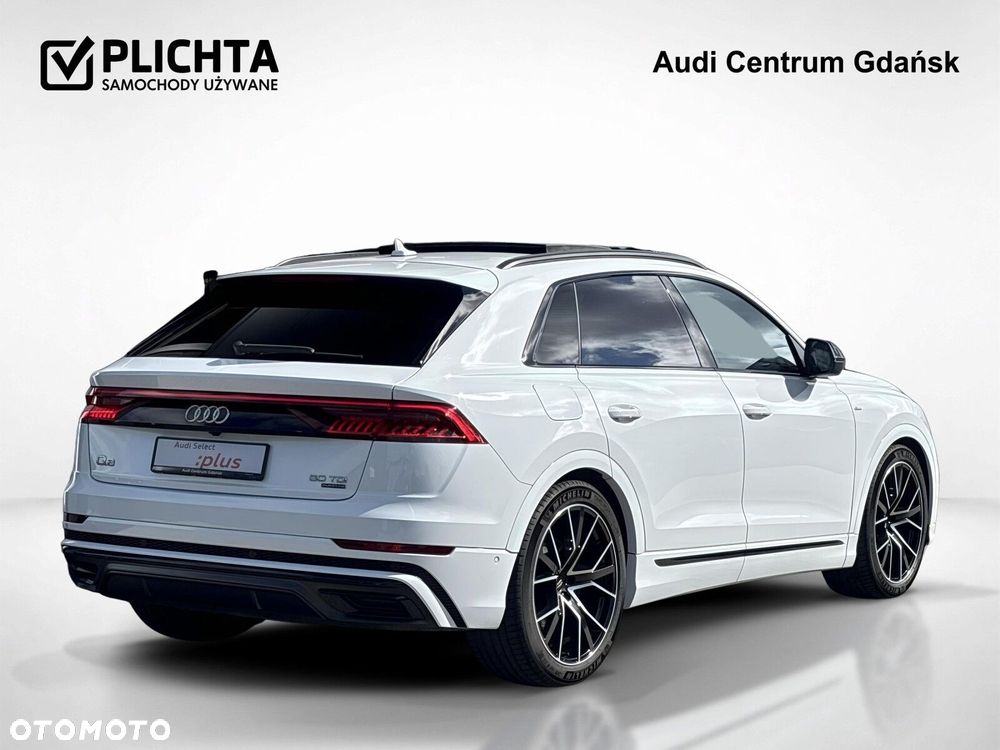 Audi Q8 - 6
