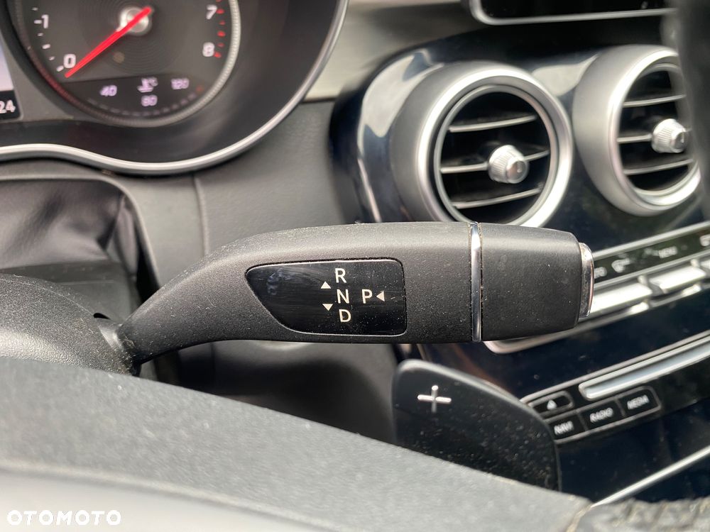 Mercedes-Benz Klasa C 300 T 7G-TRONIC Avantgarde - 12