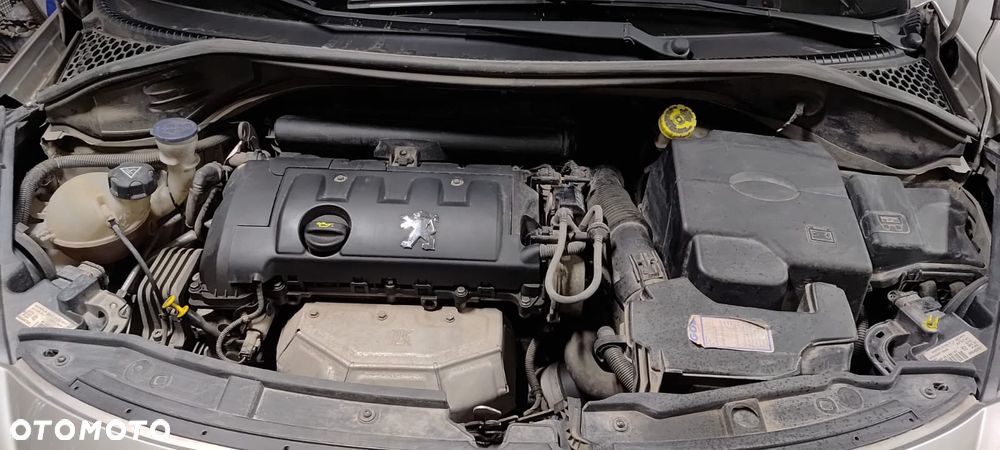 Peugeot 207 - 7