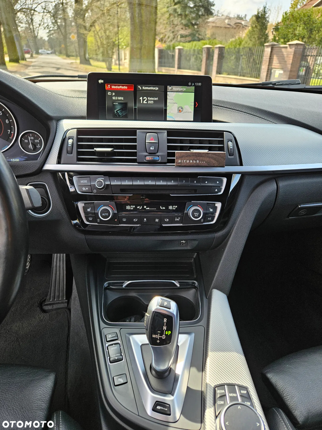 BMW Seria 3 330e iPerformance M Sport Shadow - 22
