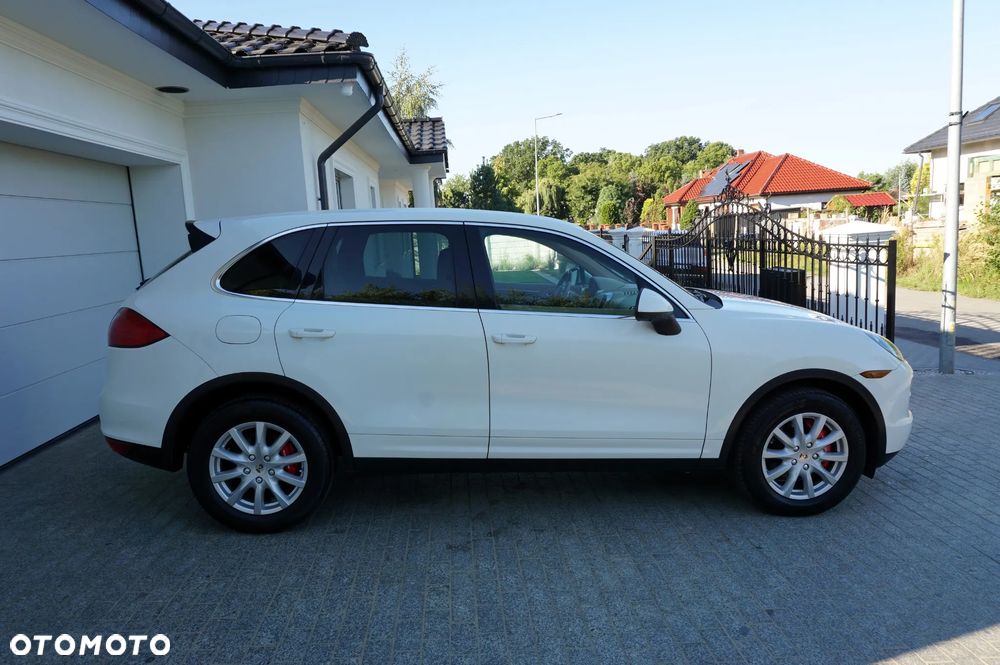 Porsche Cayenne - 3