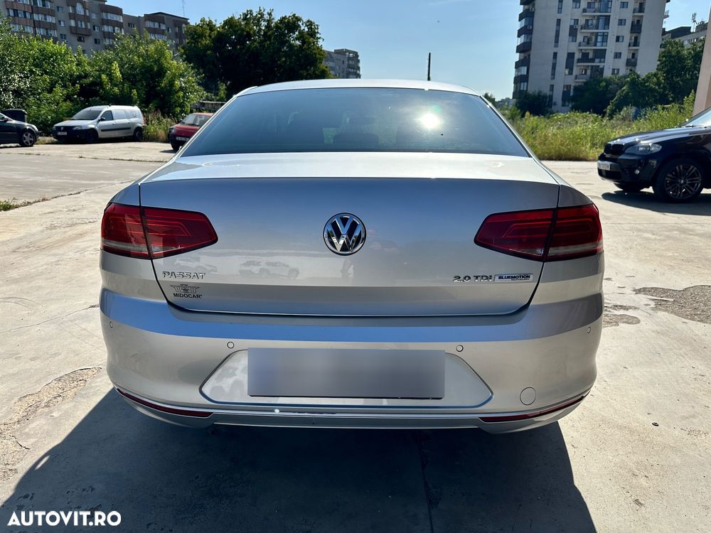 Volkswagen Passat 2.0 TDI Highline - 5
