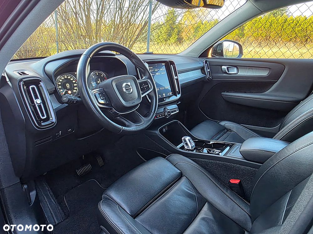 Volvo XC 40 D4 SCR AWD Inscription - 12