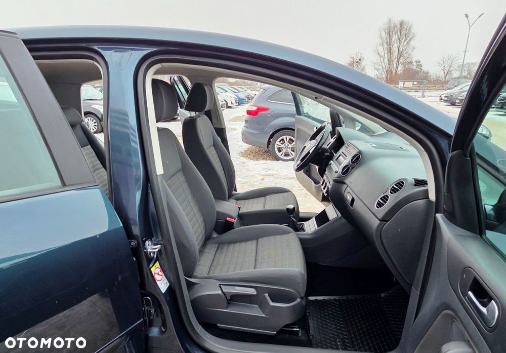 Volkswagen Golf Plus - 27