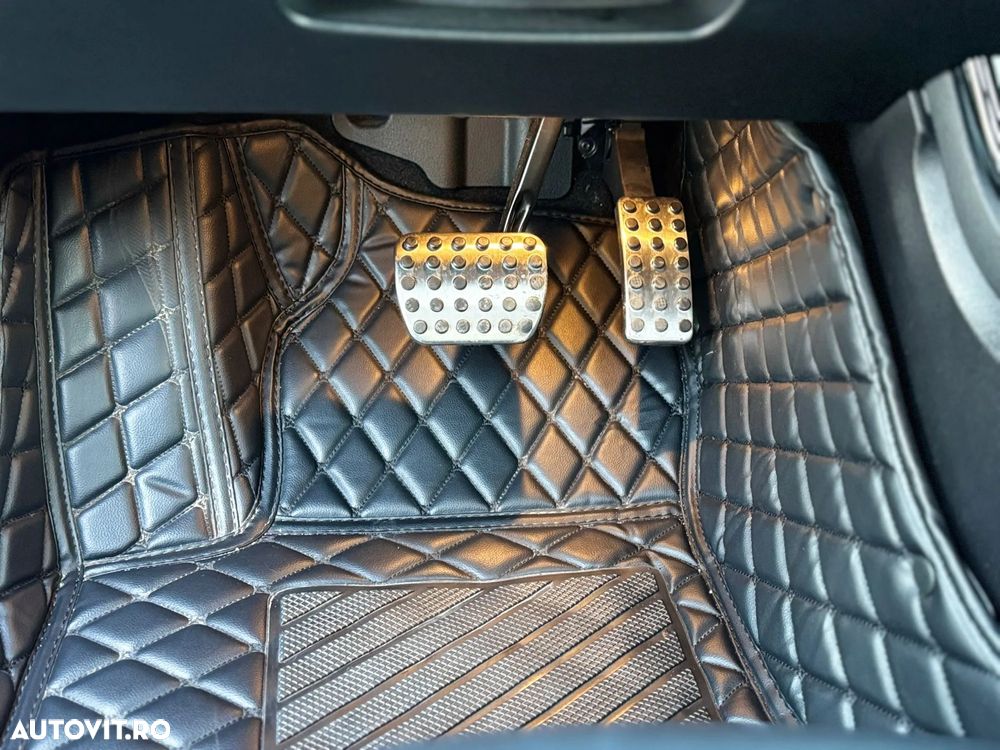 Mercedes-Benz CLA - 24