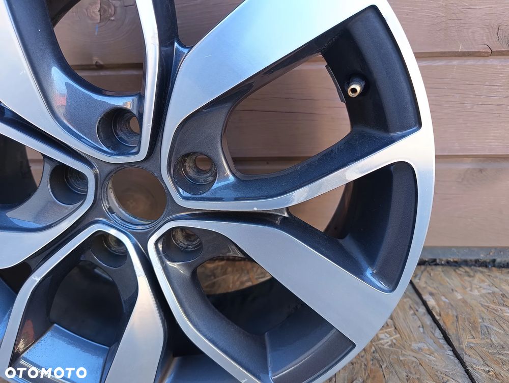 FELGA RENAULT KADJAR MEGANE IV 7x17 ET43 403003923R - 6