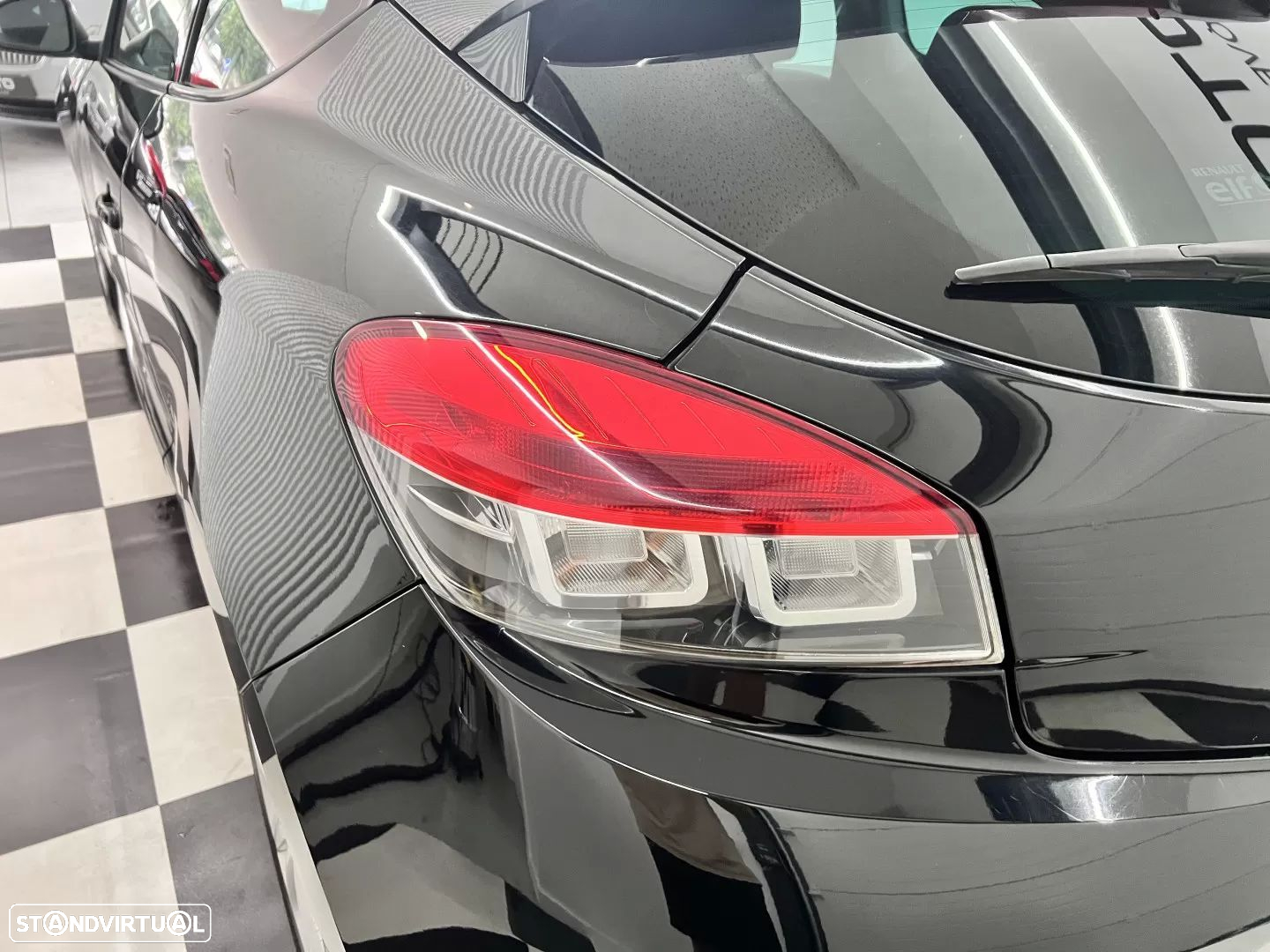Renault Mégane Coupe 1.6 dCi Limited SS - 9