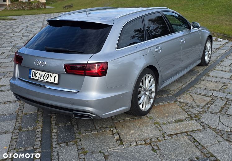 Audi A6 Avant - 11