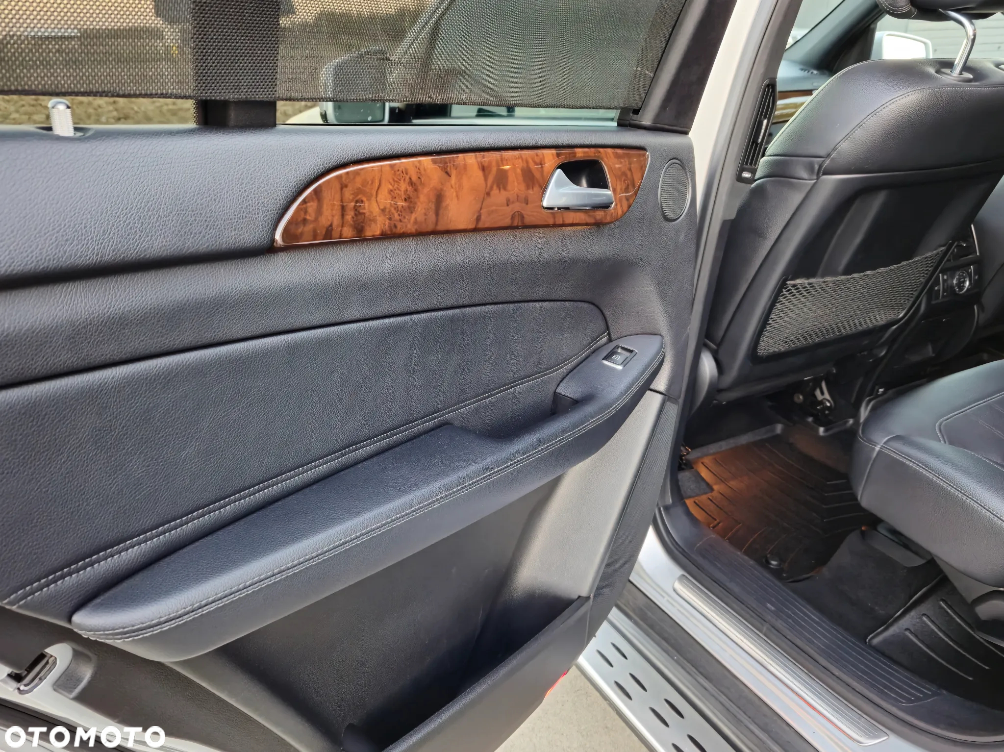 Mercedes-Benz GLS 450 4Matic 9G-TRONIC - 27