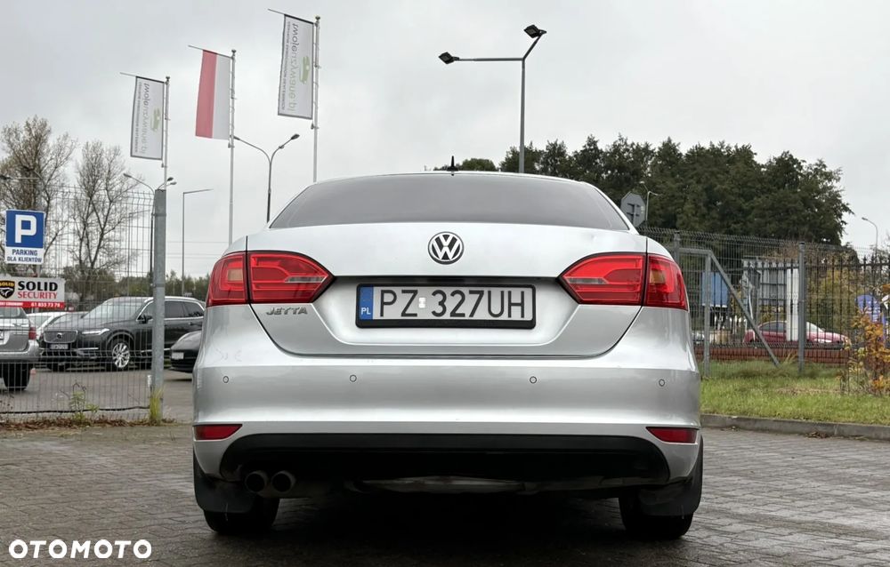 Volkswagen Jetta 1.4 TSI Comfortline - 7