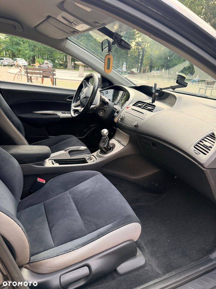 Honda Civic 1.8 Comfort - 15