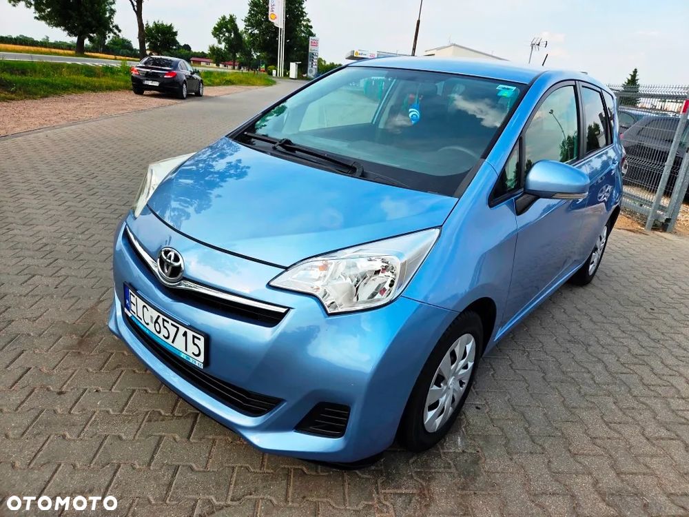 Toyota Verso S 1.33 Premium - 17