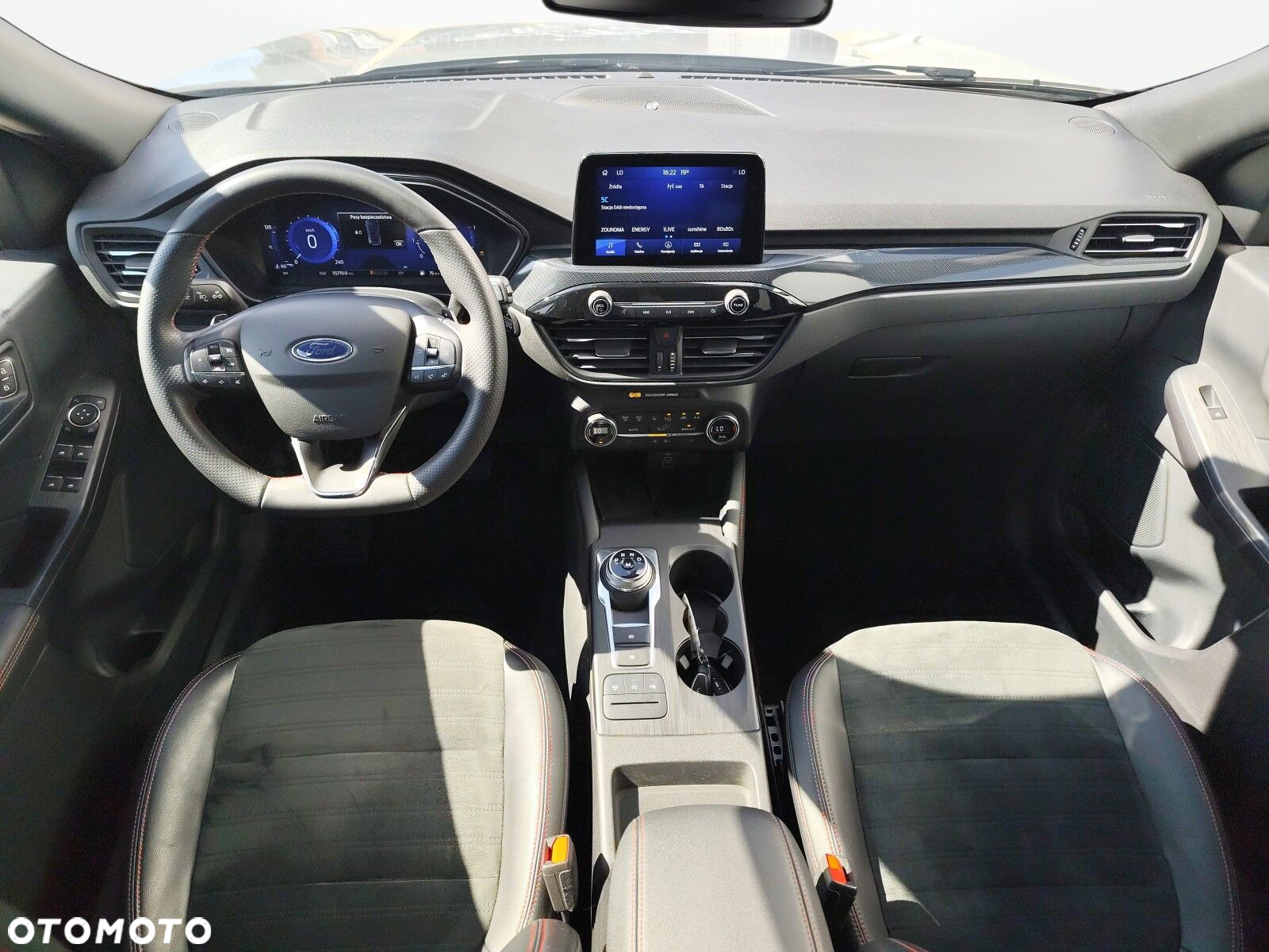 Ford Kuga - 16