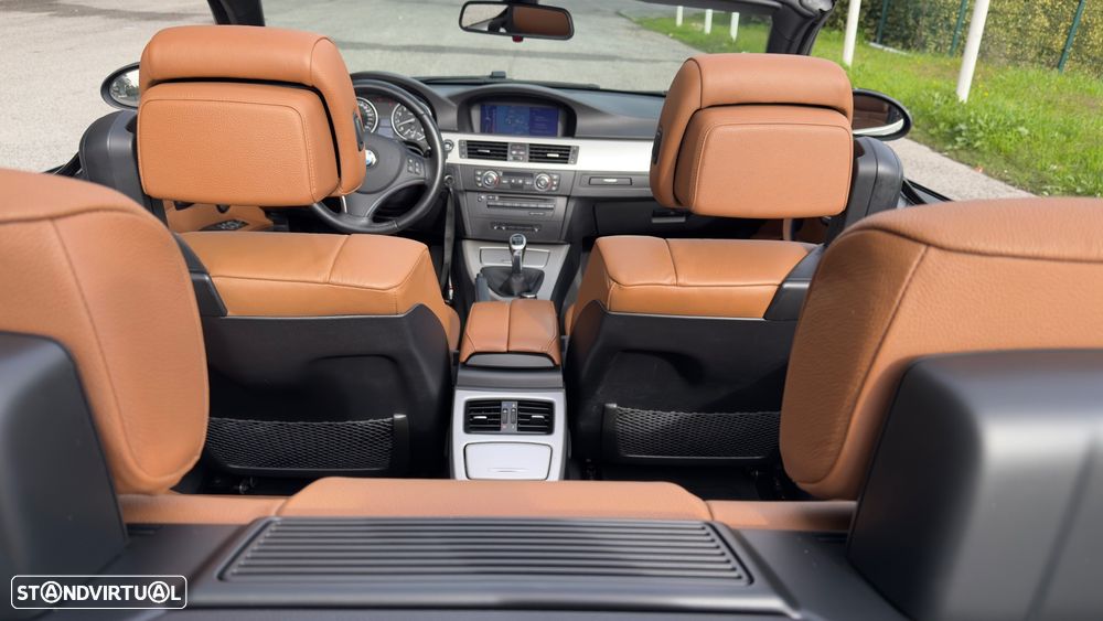 BMW 325 i Edition Exclusive - 4