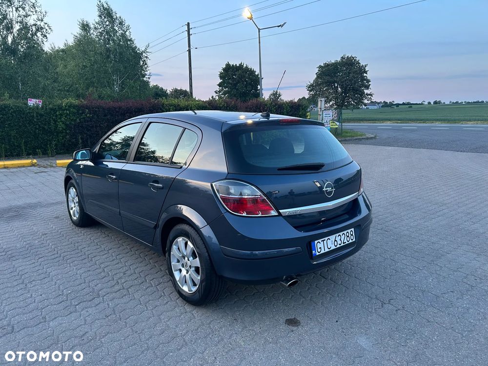Opel Astra - 6