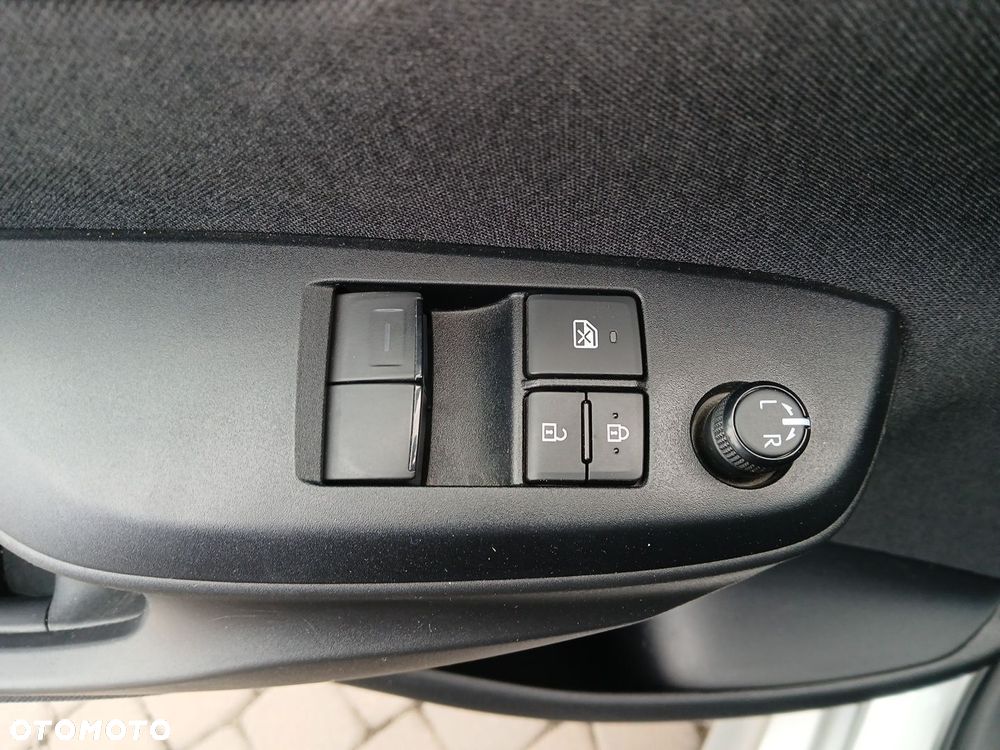 Toyota Yaris Hybrid 1.5 Comfort - 22